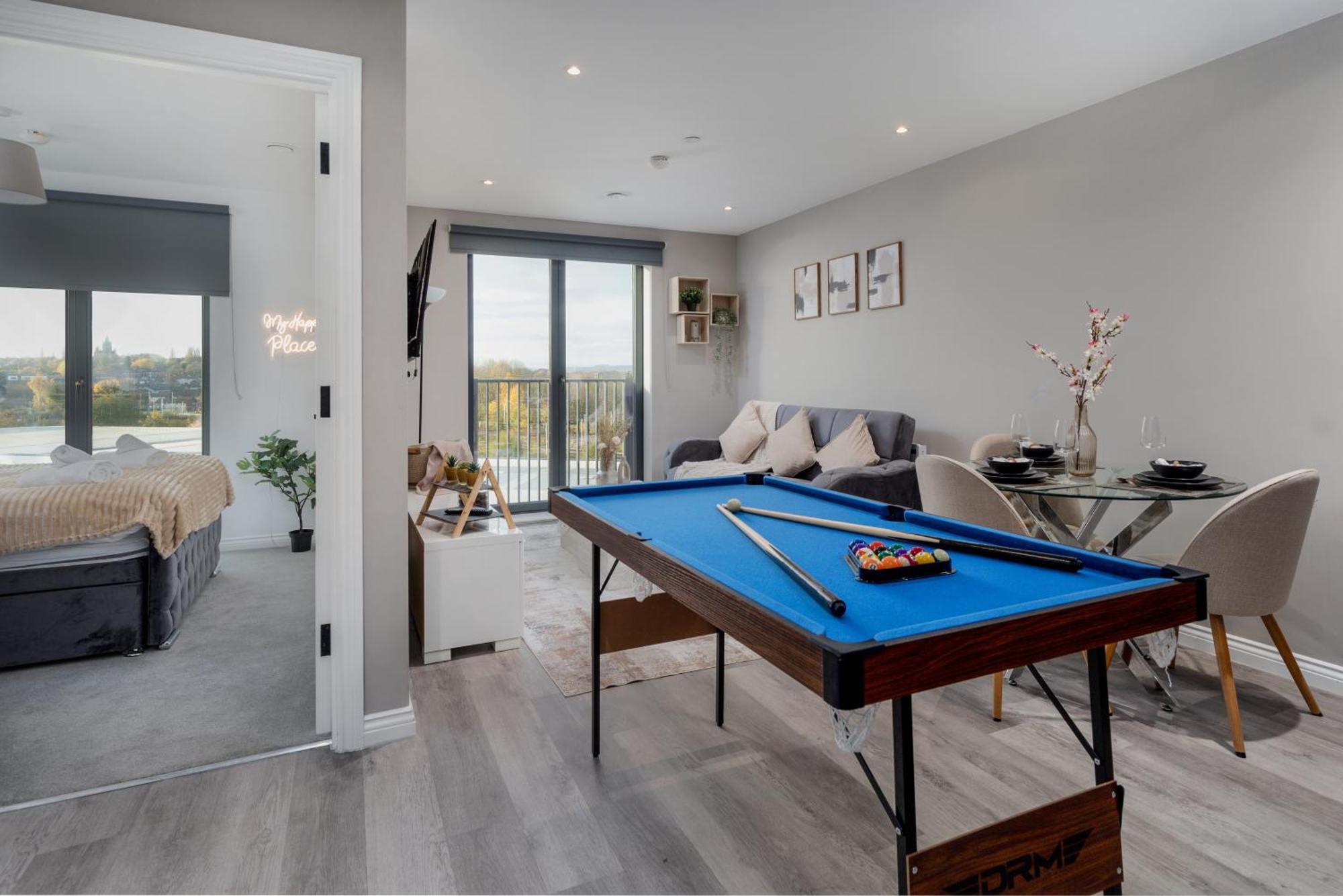 Springwell Suite - City Centre - Balcony & Pool Table - 3 Bed Leeds  Dış mekan fotoğraf