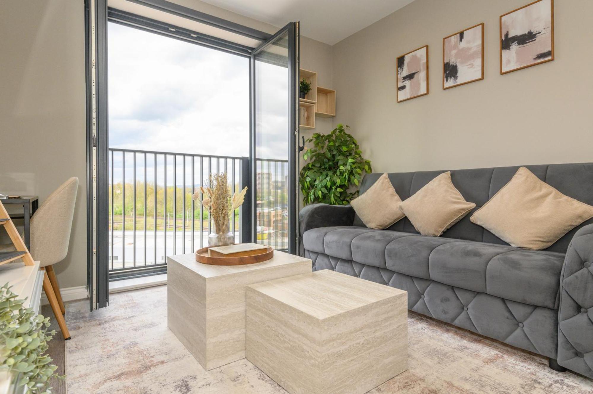 Springwell Suite - City Centre - Balcony & Pool Table - 3 Bed Leeds  Dış mekan fotoğraf